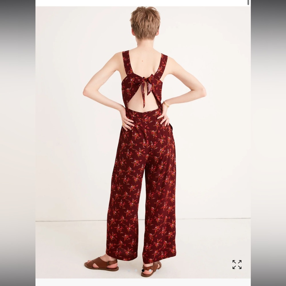 Madewell Red Windowbox Floral Apron Bow-Back Sleeveless Jumpsuit Sz 6